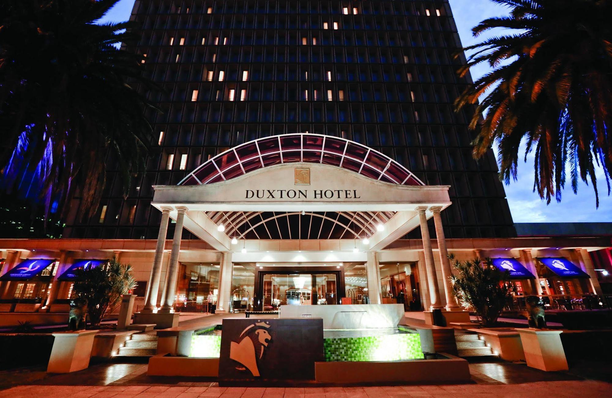 Duxton Hotel Perth Esterno foto The hotel's entrance